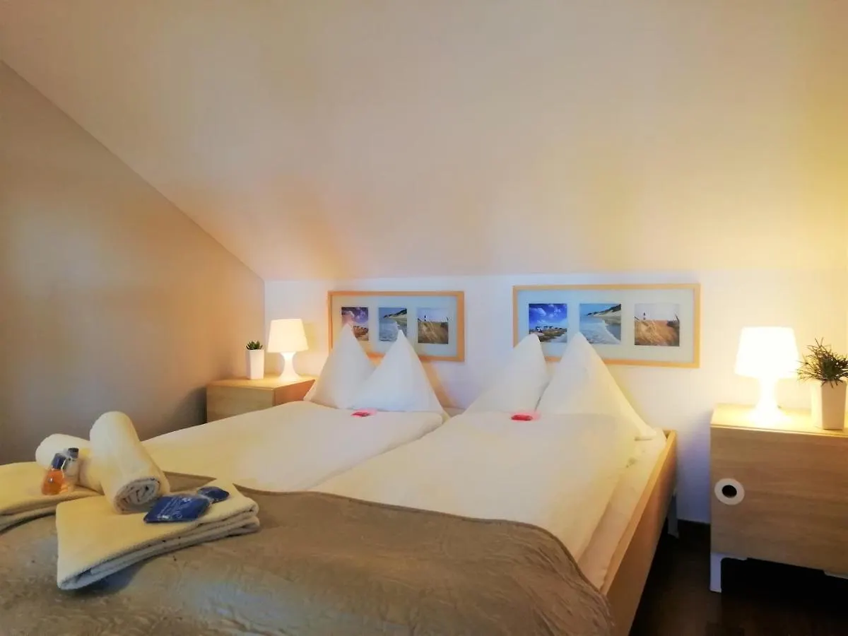 B&C Apartments Lido di Jesolo 0*,  Italien